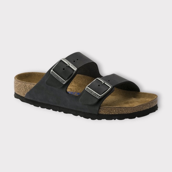 Unisex Birkenstock Arizona BS Slide Sandals, Black Oiled Leather. 0752481 main image 5